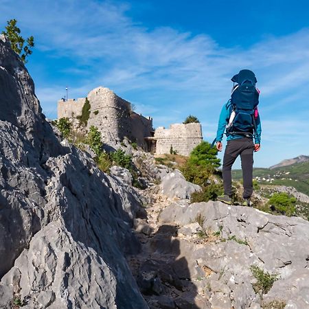 Holiday Home Lara By Interhome オミシュ エクステリア 写真